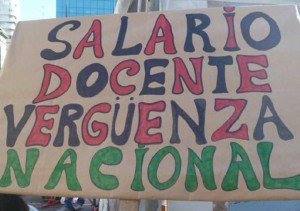 Salario docente-page-001