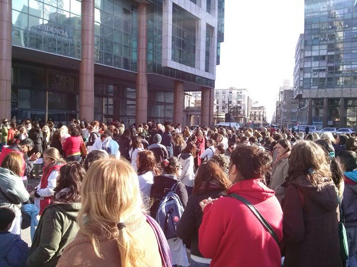 marcha 27