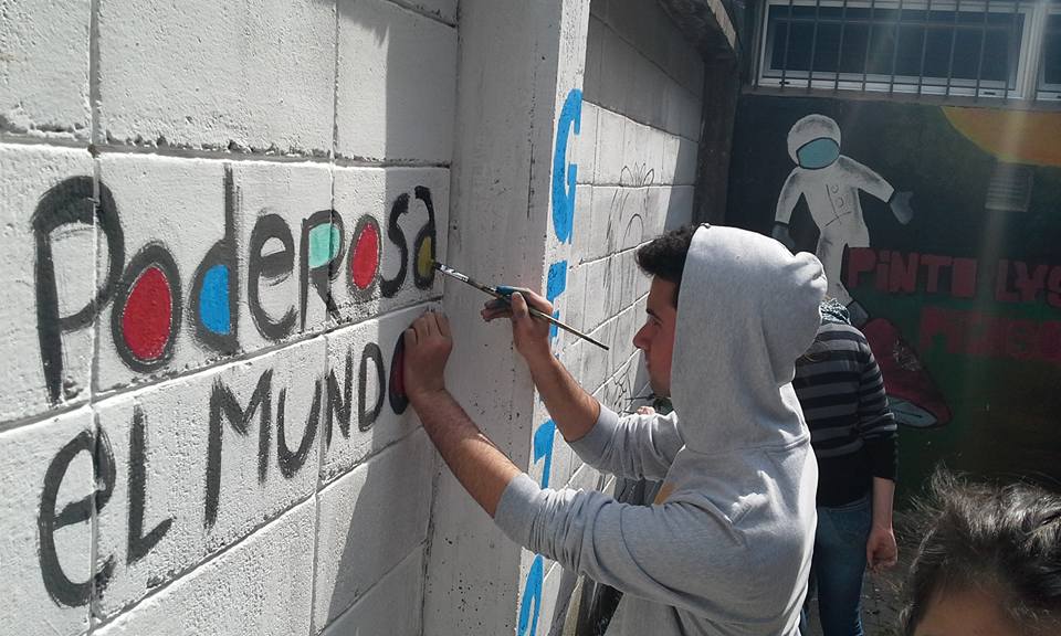 12011152_10207606528546333_6975369325773875352_n