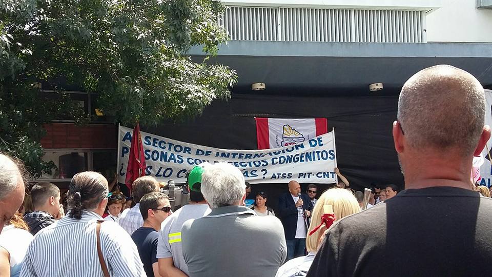 12345428_10208068034403691_8943616972517397039_n